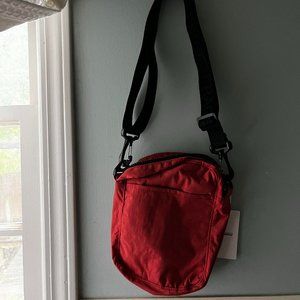Baggu Sport Crossbody NWT in (discontinued) 'Baked Apple'